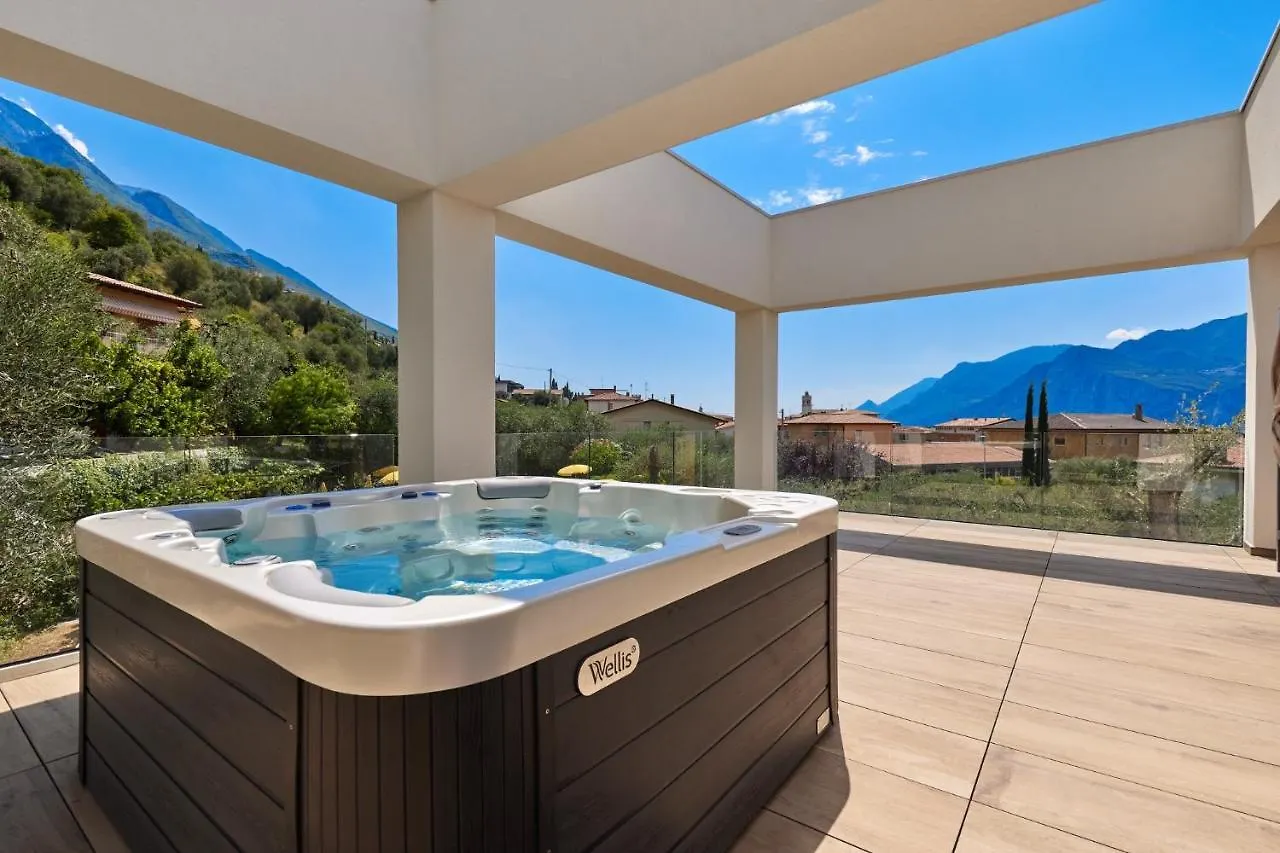 Hotel Catullo Malcesine 3*,  Italien